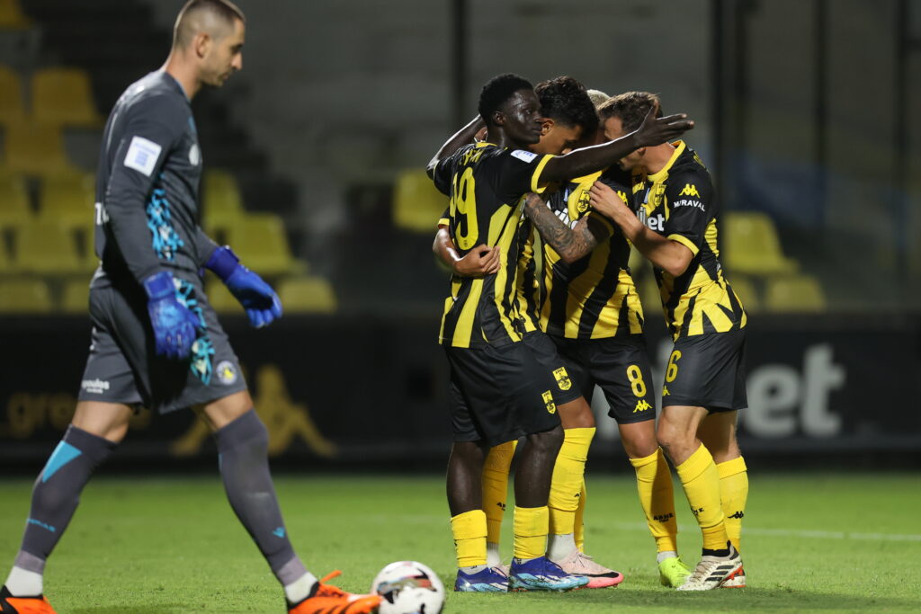 Έχει τους αριθμούς με το μέρος του…