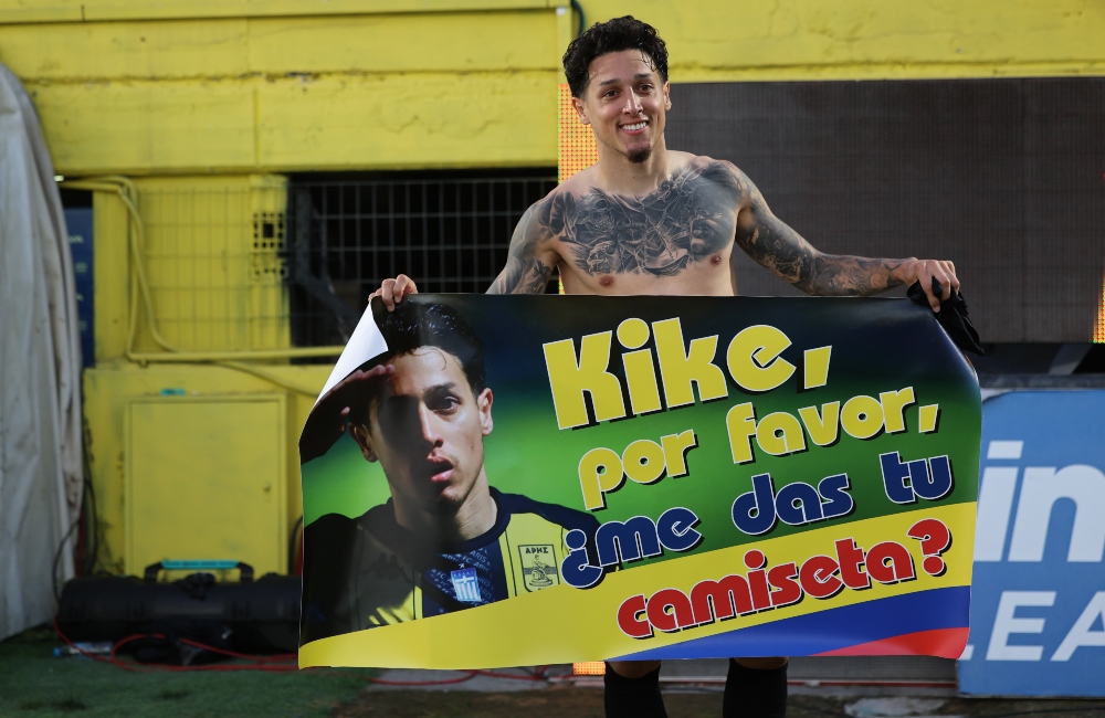 Ο “σερβιτόρος” Σαβέριο έγινε… θέμα στο Εκουαδόρ (vid)