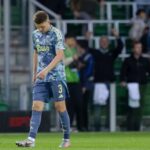 Τρελή… «αυτοκτονία» Άγιαξ, από το +8 χάνει τον τίτλο!