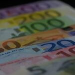 Γυναίκα από τη Θεσσαλονίκη εξηγεί πώς έπεσε θύμα απάτης, χάνοντας χιλιάδες ευρώ (vid)