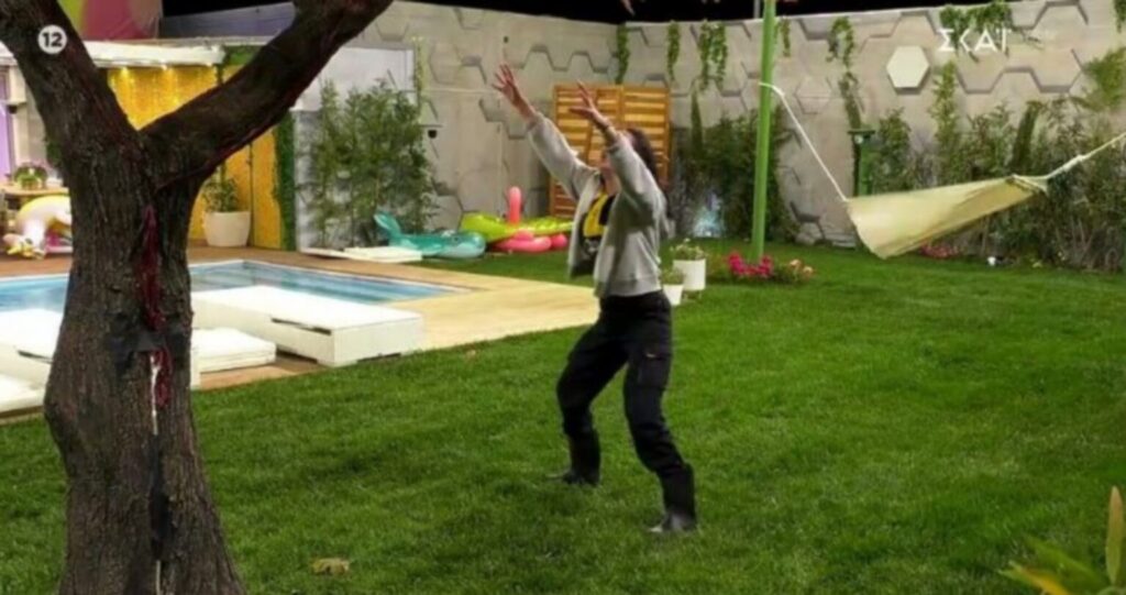 Big Brother: Προσπαθούσαν να πιάσουν τα φύλλα που… έπεφταν (vid)