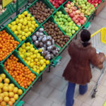 Ακρίβεια: «Φωτιά» οι τιμές των φρούτων (vid)