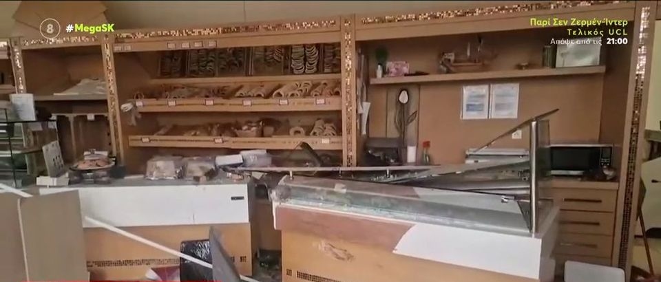 Τροχαίο-σοκ: Tζιπ μπήκε σε φούρνο – Μία νεκρή vid)