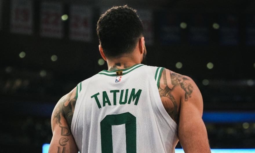 Σοκ στους Σέλτικς: Ρήξη αχιλλείου για τον Τέιτουμ