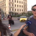 «Γύπας» 18χρονος την… έπεσε σε ρεπόρτερ πριν ανέβει στο πλοίο (vid)