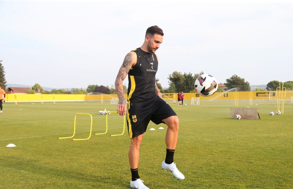 Συντηρητικά ο Δώνης… και ανεβαίνει