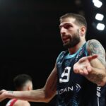 Ανανέωσε ο Πετρόπουλος με τον Κολοσσό