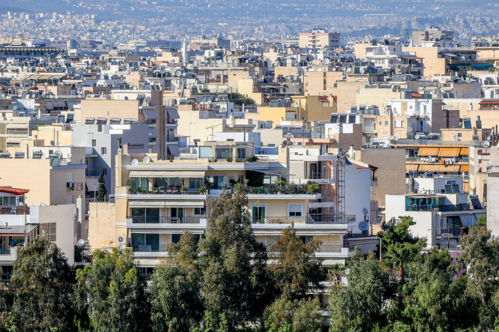 Πώς να αγοράσεις σπίτι στην Ελλάδα πριν τα 30