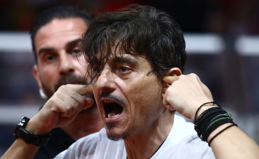 Γιαννακόπουλος σε Βρούτση: «Εγώ με αυτούς τους δυο ποτέ στο ίδιο τραπέζι»