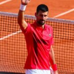 Στα προημιτελικά του Roland Garros με την 100η νίκη του ο Τζόκοβιτς