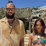 Μπλεξίματα για Άντι Κάρολ στην Μύκονο!