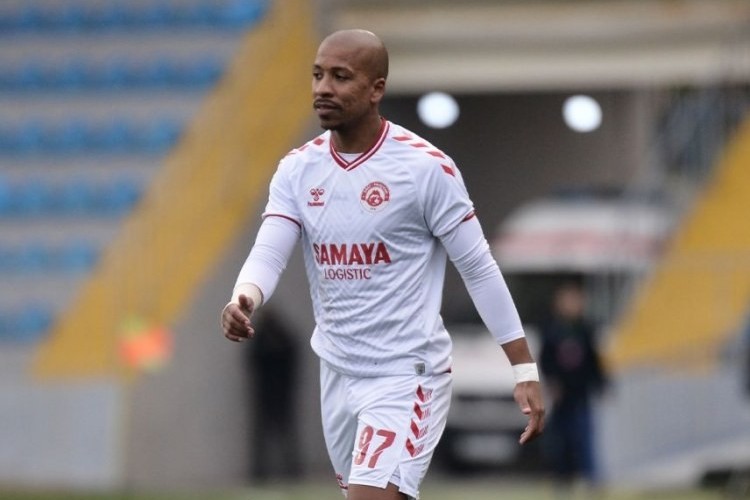 Πρώτος σκόρερ της Αράζ: «Έτσι, δεν ανανεώνω»!