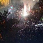 Τεχεράνη: Πανηγυρισμοί για την πυραυλική επίθεση κατά του Ισραήλ (vid)