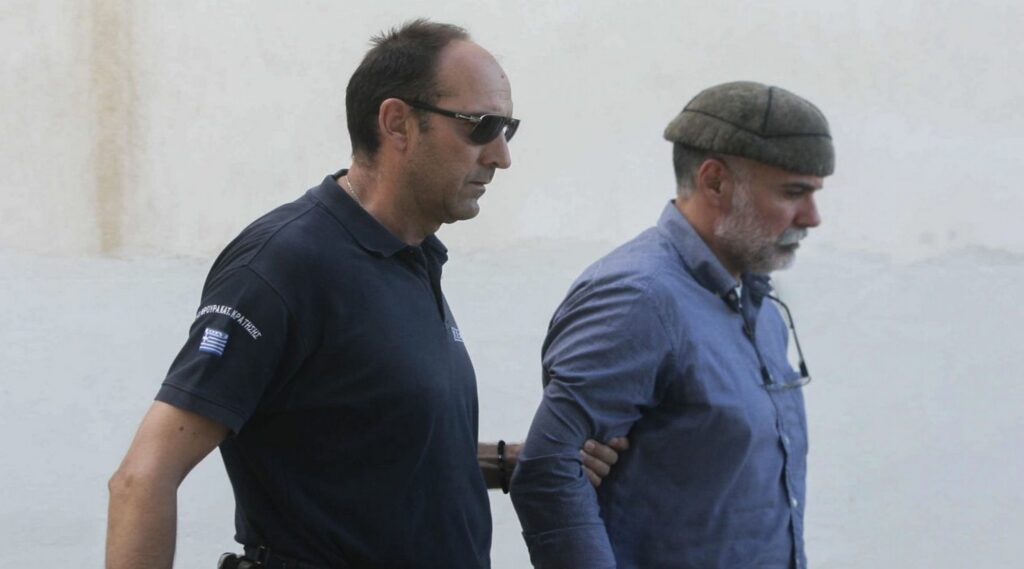 Δολοφονία Γρηγορόπουλου: Ισόβια κάθειρξη στον Επαμεινώνδα Κορκονέα