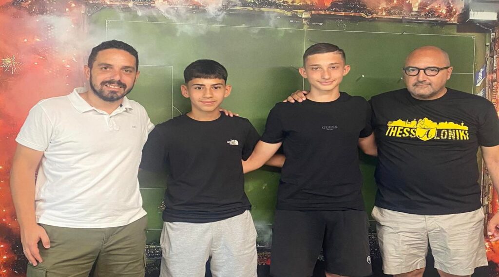 Διπλή ενίσχυση με φόντο το μέλλον