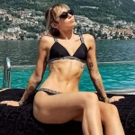 Η… αποκαλυπτική Μάιλι Σάιρους