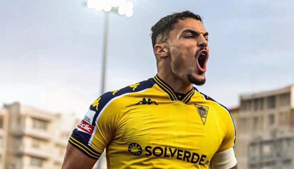 Η σειρά του  Άλβαρο