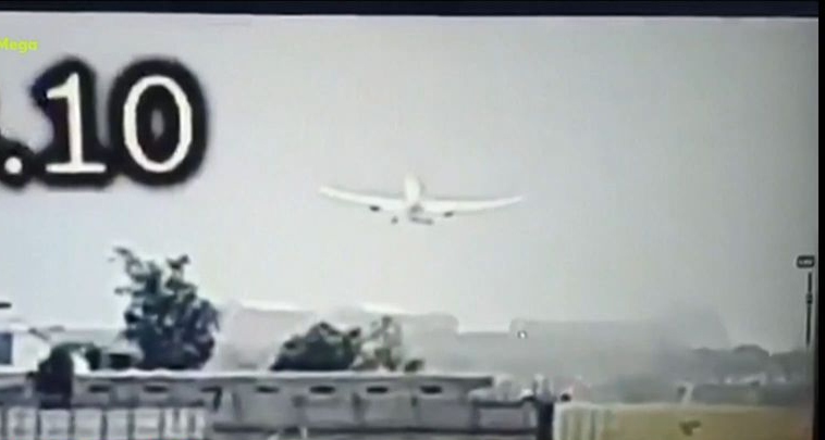«Mayday! Χάνω ισχύ, δεν μπορούμε να πάρουμε ύψος!» – Τα τελευταία λόγια του πιλότου του μοιραίου Boeing