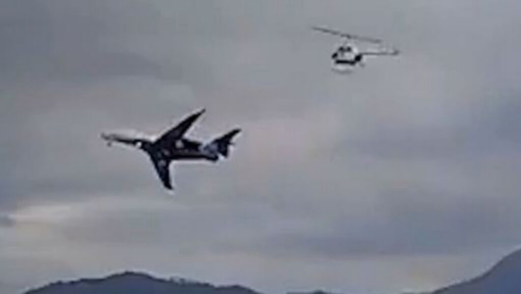 Αεροπλάνο βρέθηκε σε τροχιά σύγκρουσης με διερχόμενο ελικόπτερο (vid)