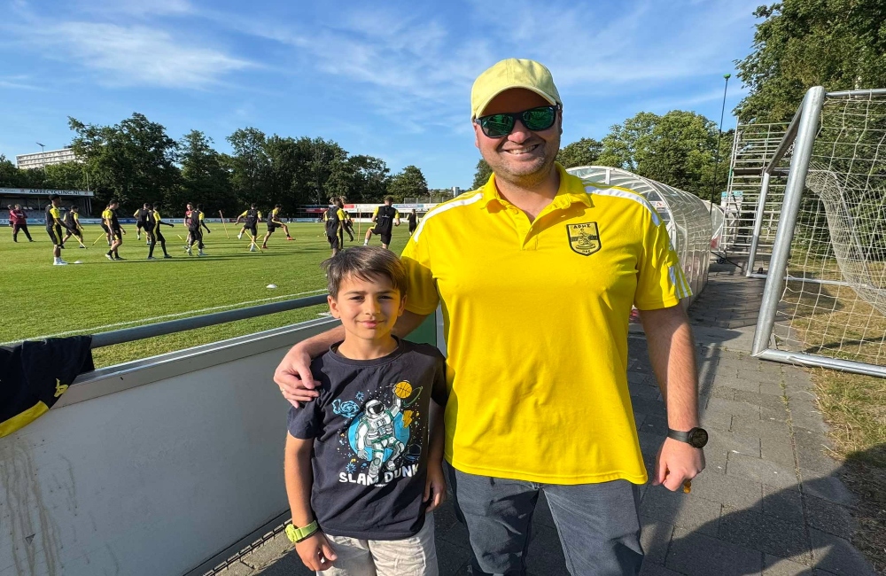 Από το Λονδίνο οδικώς στην Ολλανδία για τον ΑΡΗ! (vid)