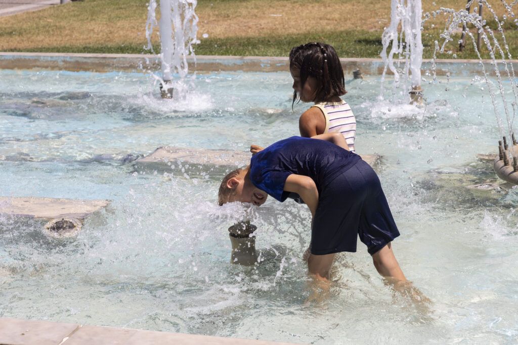 Καύσωνας… non-stop: Στους 43 βαθμούς σήμερα η θερμοκρασία