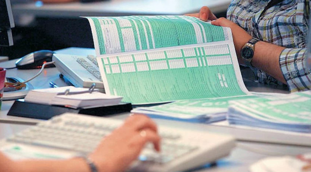 600.000 φορολογικές δηλώσεις σε εκκρεμότητα (vid)