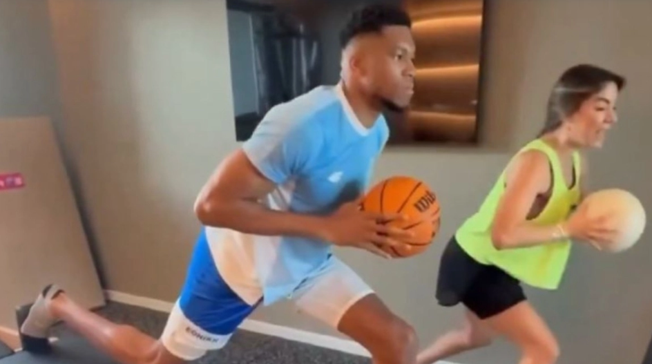 Αντετοκούνμπο: Ξεκίνησε ατομική προετοιμασία με τα γαλανόλευκα (vid)