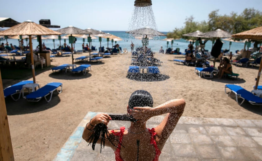 Προ των πυλών βρίσκεται ο πρώτος καύσωνας του Ιουλίου (vid)