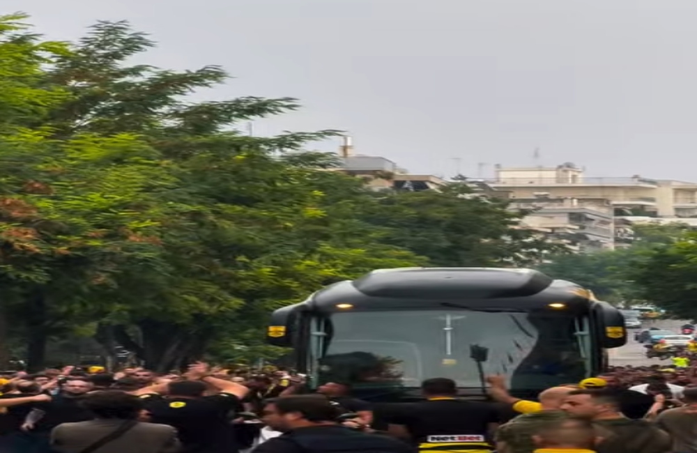 Η άφιξη της αποστολής του ΑΡΗ (vid)