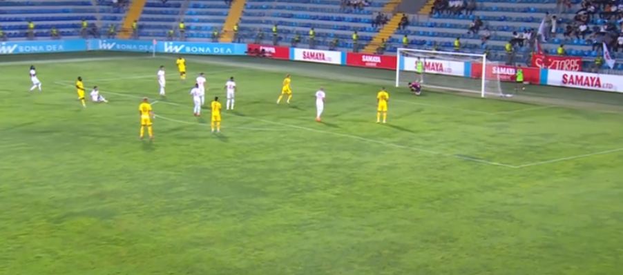 Το σουτ του Ντιαντί στο 39′ (vid)