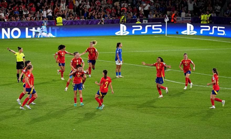 Euro: Πανηγυρική πρωτιά η Ισπανία (vids)