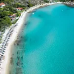 Γεμάτες οι παραλίες σε Αθήνα και Θεσσαλονίκη (vid)