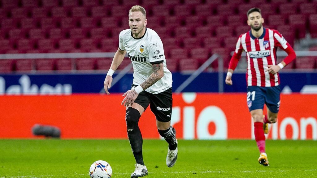 Η γκολάρα του Ράτσιτς που ψηφίστηκε ως η κορυφαία της σεζόν 2020-21 (vid)