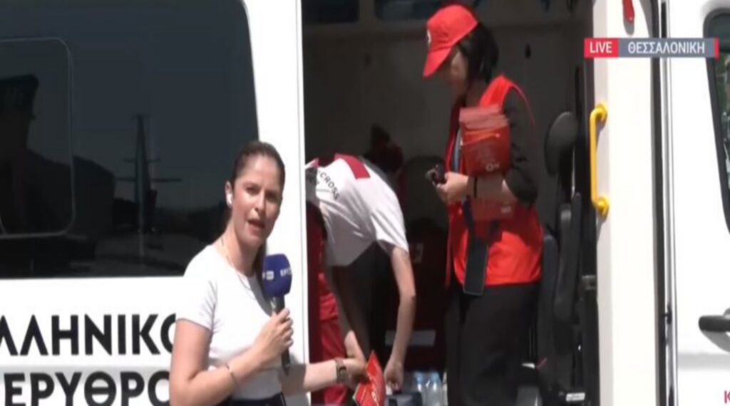 Θεσσαλονίκη: Δράση του Ερυθρού Σταυρού για την αντιμετώπιση του καύσωνα (vid)