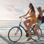 Έρχονται περισσότεροι τουρίστες αλλά… ξοδεύουν λιγότερα (vid)