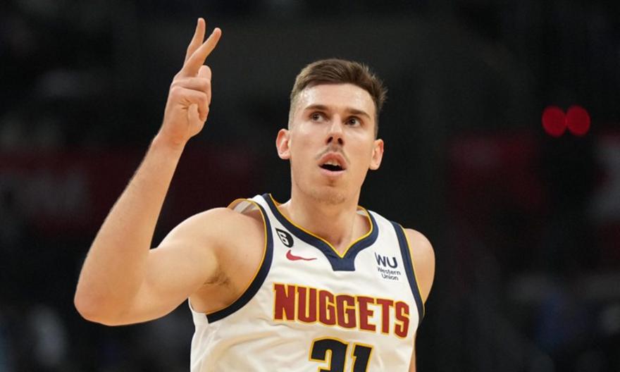 Αρμάνι: Σε επαφές με Βλάτκο Τσάντσαρ