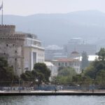 Άδεια πόλη η Θεσσαλονίκη – Στις παραλίες οι μόνιμοι κάτοικοι, ελάχιστοι στο κέντρο (vid)