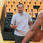 Ανοίγει ο… κύκλος των φιλικών