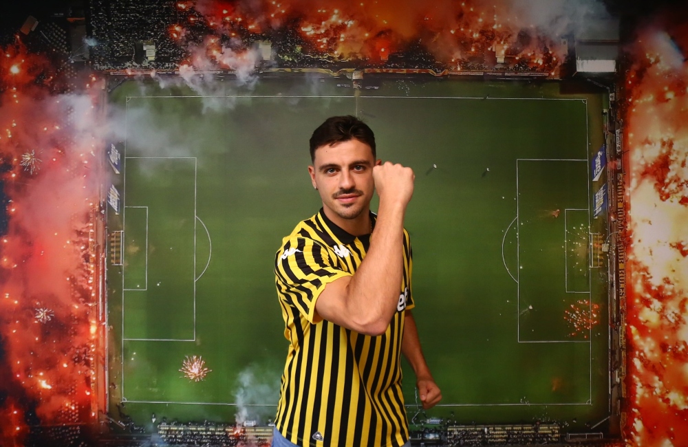 Γαλανόπουλος: «Χαρούμενος που βρίσκομαι σε μία τόσο ιστορική ομάδα» (vid)