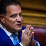 Γεωργιάδης για τη φωτιά στο Τζάνειο: «Περίεργα πράγματα…»