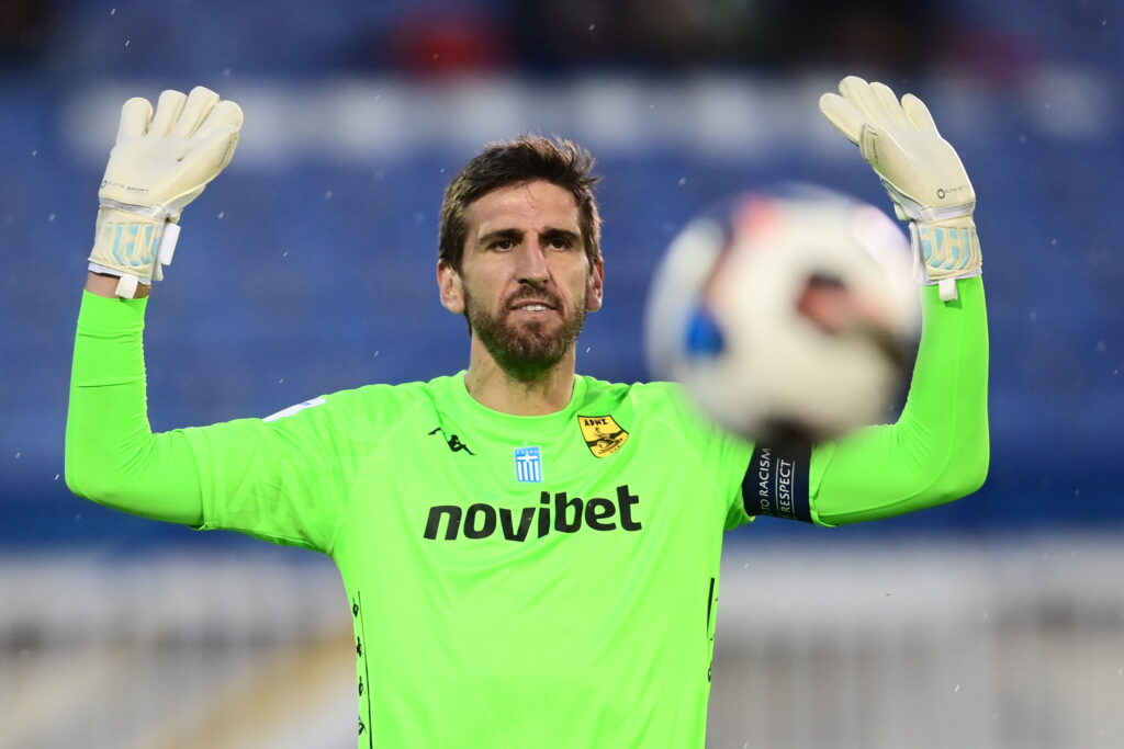 Υπαρκτό το ενδιαφέρον για Κουέστα, τα “ζυγίζουν” ΑΡΗΣ και παίκτης