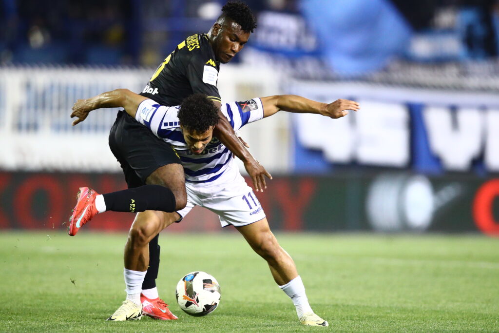 “Ο Σιφουέντες ετοιμάζεται για νέο δανεισμό”