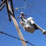 Ηλεκτρικό ρεύμα: «Χαμένα» στα χρώματα τα νοικοκυριά (vid)