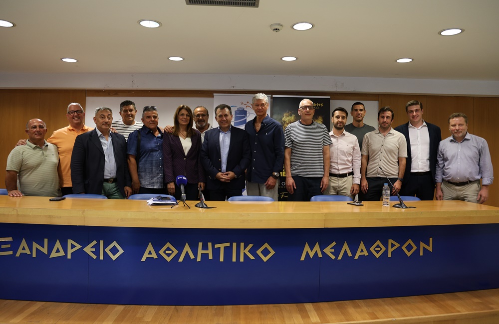 Ξενάγηση Βρούτση στον χώρο που θα γίνουν οι εργασίες