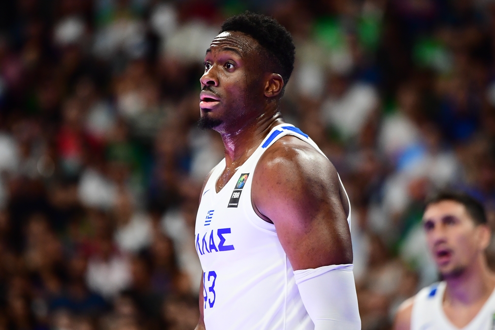 Επέστρεψε στην αγωνιστική δράση για πρώτη φορά μετά από 461 μέρες ο Θανάσης (vid)