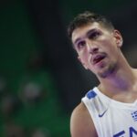 Στα αποδυτήρια με ενοχλήσεις στη μέση ο Λαρεντζάκης