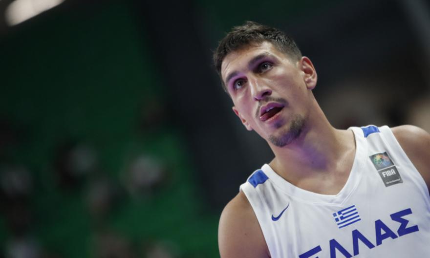 Στα αποδυτήρια με ενοχλήσεις στη μέση ο Λαρεντζάκης