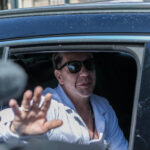 Η πρώτη ανάρτηση του Μαζωνάκη μετά το εξιτήριο – “Ίσως εγώ να είμαι τρελός” (vid)