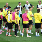 Ένταση οπαδών της ΑΕΚ με την αστυνομία στις Βρυξέλλες