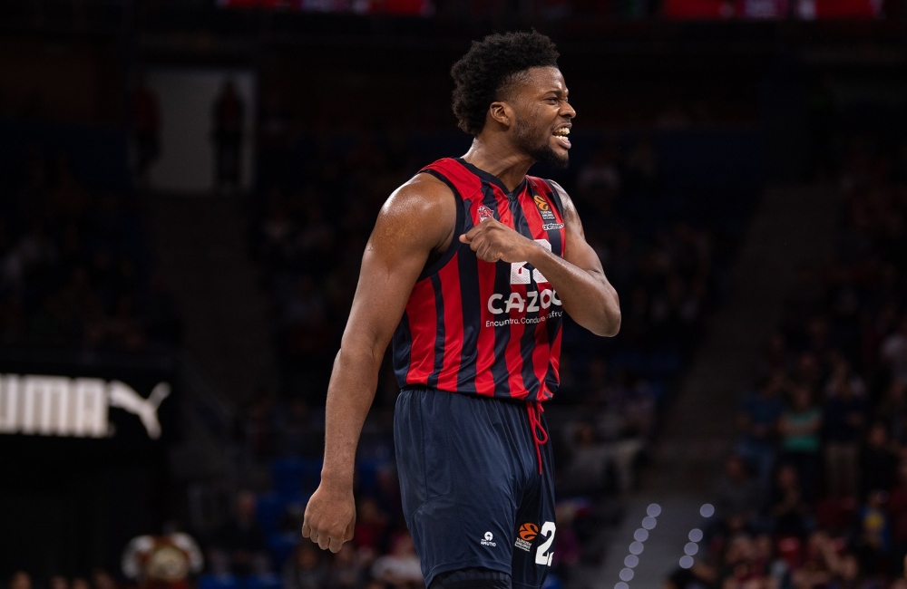 Η πρώτη “γεύση” του  Στίβεν Ίνοχ (vids)